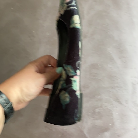 Sam Edelman Ryane Velvet Floral Pointed flat-6 EUC - Picture 4 of 7